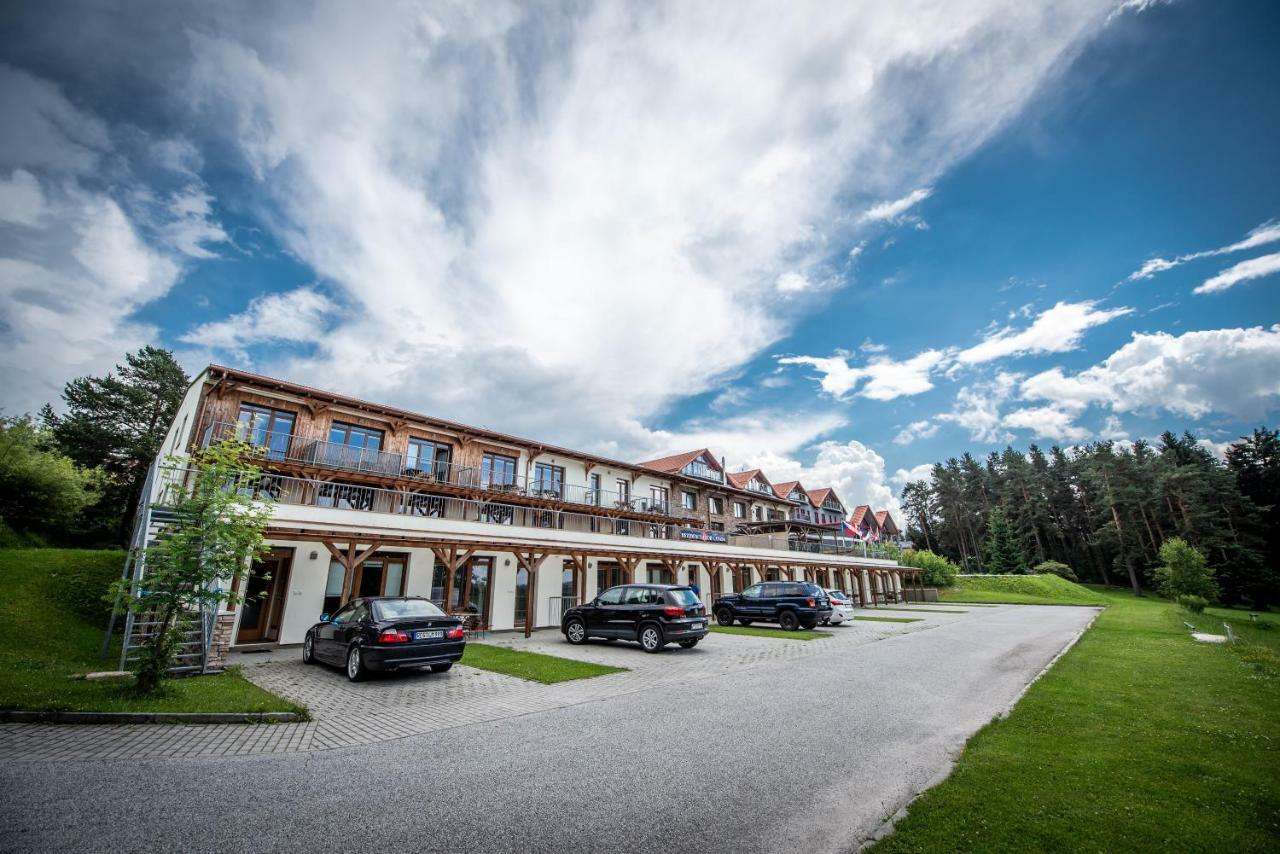 Lipno Nad Vltavou - Apartman 23 - Wifi, Parking, Netflix Exterior foto